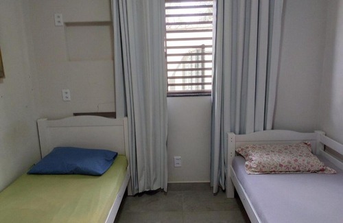 Jardim Botanico House | Budget-Friendly Small Ville Jardim Botânico with Family Amenities