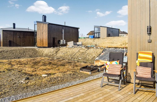 Nes Municipality House | Cozy Cottage Near Glomma with Lake View & Spa Amenities