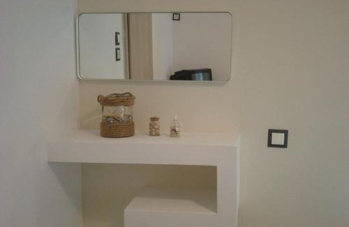 Therma Hotel | Cozy Smaragdi Studios: Pet-Friendly Retreat for Families