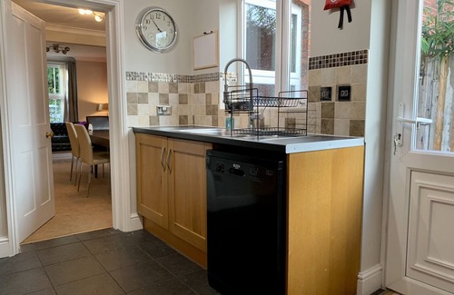 Stalham House | Pet Friendly 3 Bedroom Victorian House - Rated 10/10