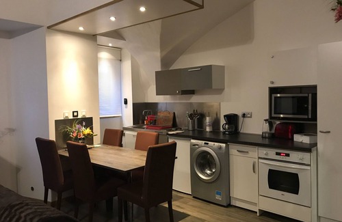Saint-Michel-de-Maurienne Apartment | Convenient Ski Access Apartment in Val Thorens for 4