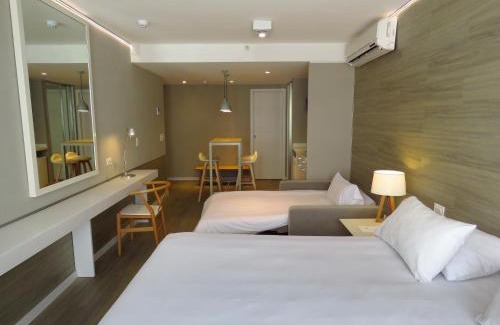 Centro Hotel | Modern Comfort at Smart Hotel Montevideo - 4-Star Experience