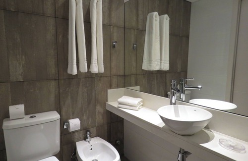 Centro Hotel | Discover Smart Hotel Montevideo: Top-Rated with Spa & Dining