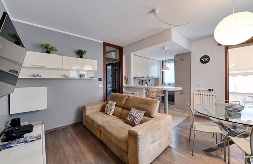 Lugana Apartment | Ocean View Retreat at Smart House - Sirmione Awaits You