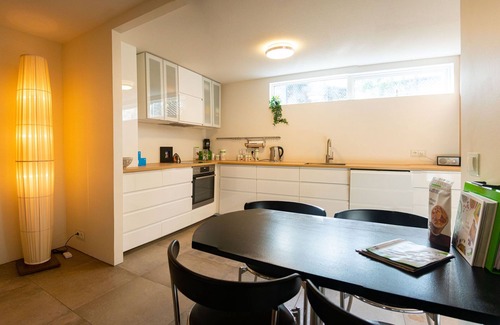 Innri-Njarthvik Apartment | Smart Luxury: Private Gym, Sauna & Hot Tub Retreat