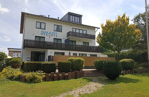 Winterberg Apartment | Family-Friendly Stay at Smart Resorts - Haus Azur 807