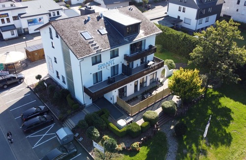 Winterberg Apartment | Family-Friendly Stay at Smart Resorts - Haus Azur 807