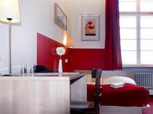 Ludwigsvorstadt-Kliniken Hotel | Convenient Stay at Smart Stay Hotel Station for Families