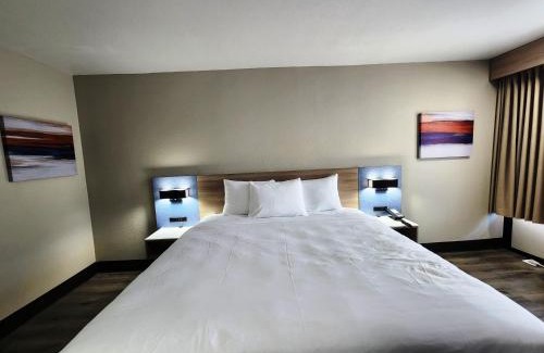 Lafayette Hotel | Pet-Friendly Smart Stay Lafayette with Family Amenities
