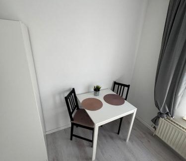 Neureut Nordlicher Teil Apartment | Smart studio in KA-Neureut with sunny balcony