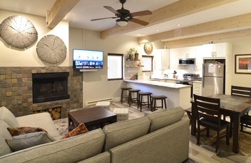 Ketchum Condo | Prime Sun Valley Getaway with Year-Round Saline Pool