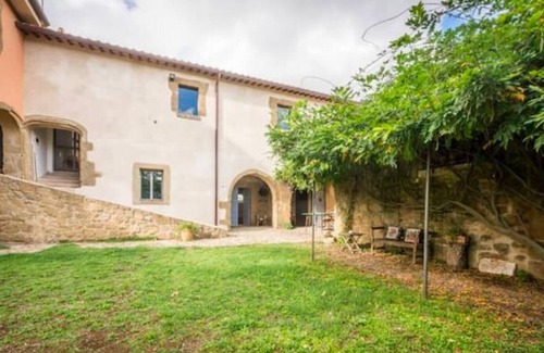 Farnese Apartment | Discover Maremma with Relaxing Spa & Lake Views