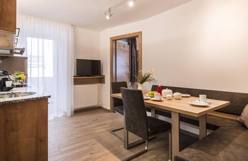 Dorfgastein Apartment | Experience smartFLAT L - Ocean View & Child-Friendly Comfort
