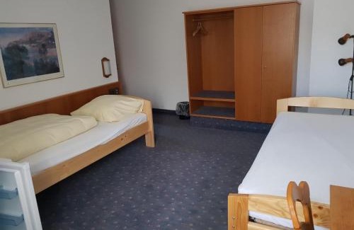 Gallmersgarten Hotel | Comfortable Stay at Hotel Gallmersgarten with Great Amenities