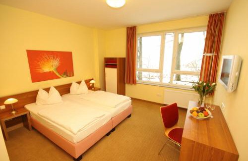 Kempten Hotel | Comfortable smartMotel: Pet & Child Friendly Retreat