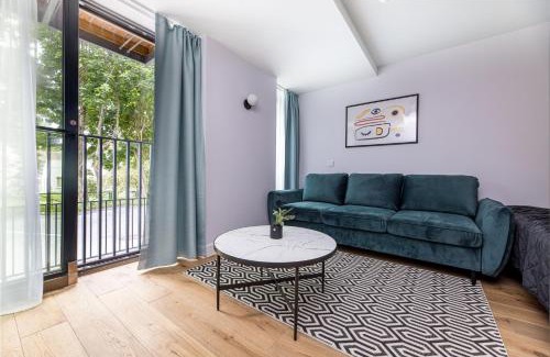 Palanga Apartment | Relaxing Stay at Smilčiu Inn - 7min to Beach & Ocean Views