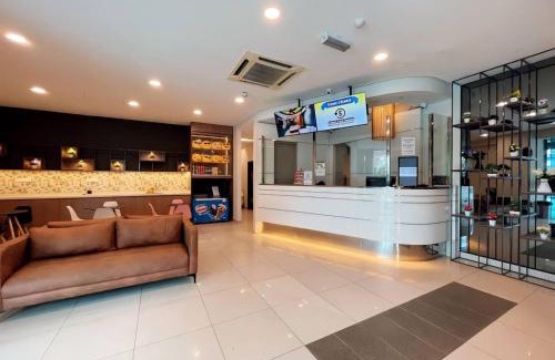 Kampung Bukit Dukong Hotel | Discover Smile Hotel Balakong Kajang: Family-Friendly Retreat