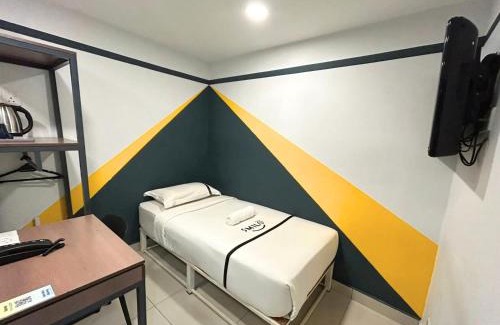 Kampung Bukit Dukong Hotel | Discover Smile Hotel Balakong Kajang: Family-Friendly Retreat