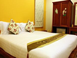 Hua Hin Resort | Guest Rated 9/10 at Smile Hua-Hin Resort with Pool Access
