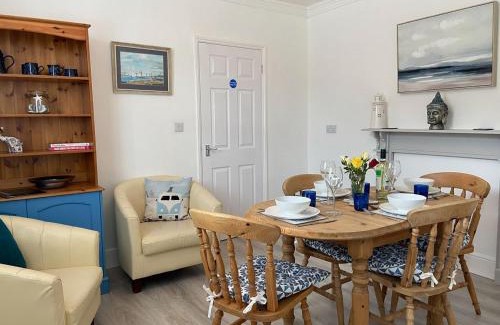 Gorleston-on-Sea House | Relax at Smile 'n' Wave: Pet and Child-Friendly Retreat