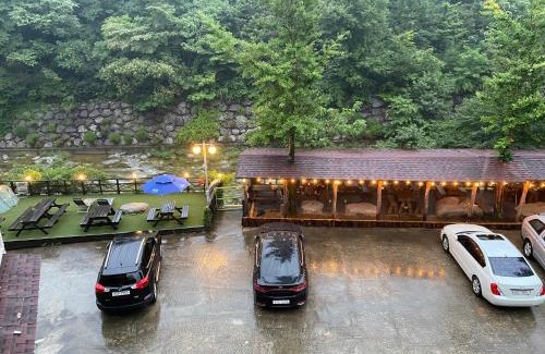 Sokcho House | Family-Friendly Stay at Smile Resort with Kitchen Amenities