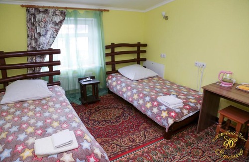 Pushkino House | Pet-Friendly Smirnov Hotel with Pool and Hot Tub Amenities