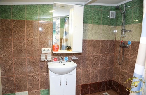 Pushkino House | Pet-Friendly Smirnov Hotel with Pool and Hot Tub Amenities