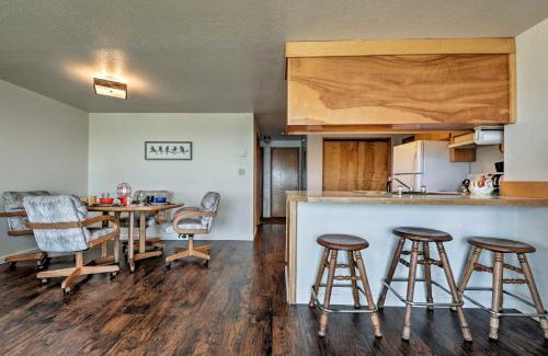 Smith River House | Cozy Smith River Vintage Cabin with Oceanfront Deck & Views