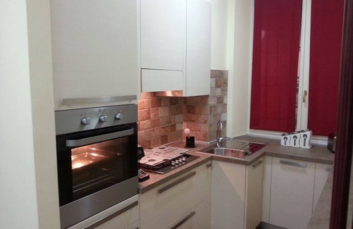 Genoa Historical Centre House | Top-Rated Stay at SMITHS & HERREROS with Kitchen Amenities