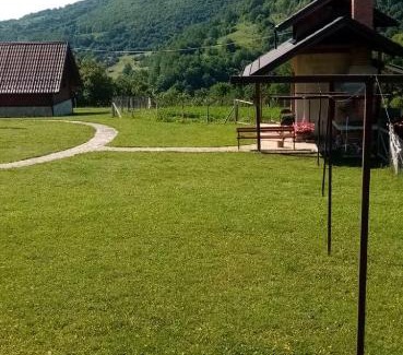 Republika Srpska Apartment | Perfect Escape at Smještaj na selu Miličić – 10/10 Rating