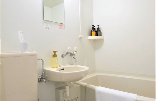 Shin-Yokohama Hotel | Convenient Single Room Steps from ShinY / Yokohama