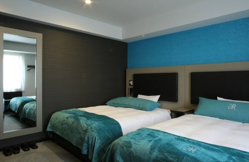 Matsuyama Hotel | Convenient Twin Accommodation in Naha, Okinawa