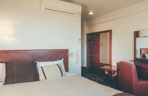 Kikugawa Hotel | Budget-Friendly Kikugawa Hotel with Breakfast and Kitchen