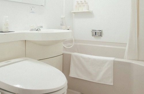 Kikugawa Hotel | Budget-Friendly Kikugawa Hotel with Breakfast and Kitchen