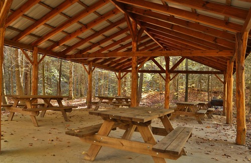 Gatlinburg - Pigeon Forge Cabin | Explore Smoky Mountain Getaway: Family-Friendly Cabin