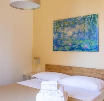 Vittorio Emanuele Apartment | Relaxing Retreat at Chiaia by NapoliApartments