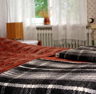 Gamleby House | Discover Smultronboda Fårgård: Pet-Friendly Getaway