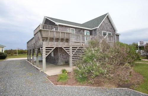 South Nags Head House | Whalebone Watch: Family-Friendly Retreat Near the Coast