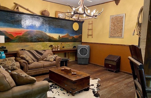 Marathon House | Historic Snake Bite Saloon with Pool & Kitchen Amenities