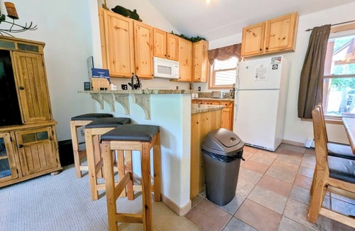Mountain House Condo | Snake River 42: Top Rated Stay with Spa & Hot Tub