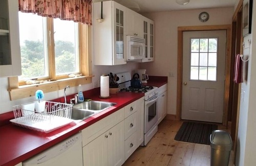 Block Island House | Snave: Former Sea Captain's House with Ocean Views & Spa