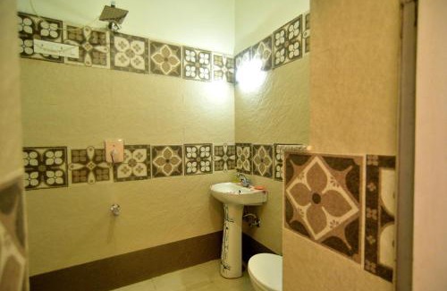 Jaipur House | Budget-Friendly Sneh Deep Guest House with Family Amenities