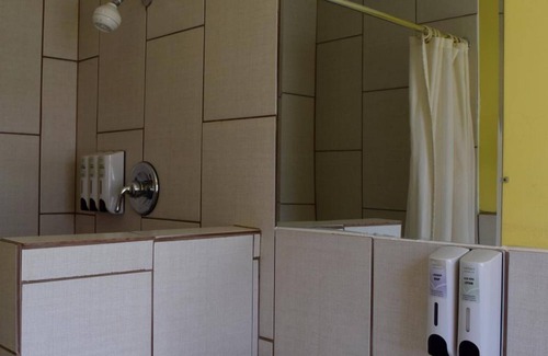 Nokomis Hotel | Budget-Friendly Snelling Motel with Breakfast and Family Amenities