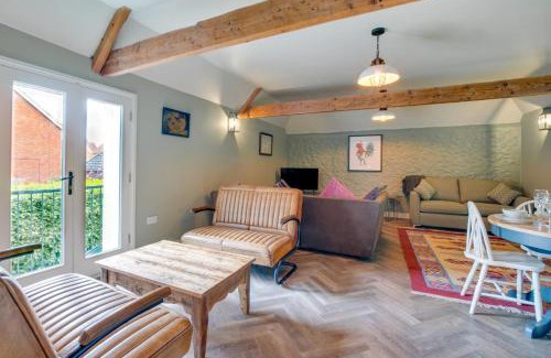 Snettisham House | Pet and Child Friendly Getaway at Snettisham Water Mill