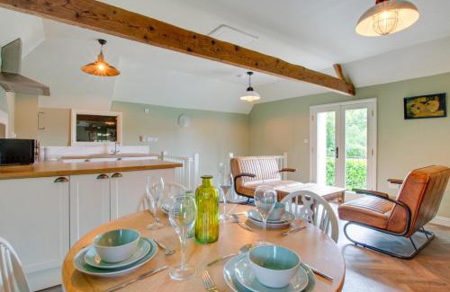 Snettisham House | Pet and Child Friendly Getaway at Snettisham Water Mill