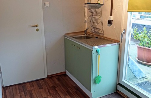 Wilhelmshaven Apartment | Cozy Harbor Retreat with Child-Friendly Amenities & 9.8 Rating