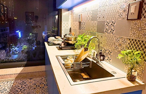 Hai Chau Hotel | SNite Hotel & Dorm-Danang Dragon Bridge