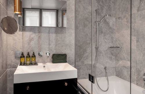 Les Halles Hotel | Discover Snob Hotel: Eco-Friendly Retreat with Top Reviews
