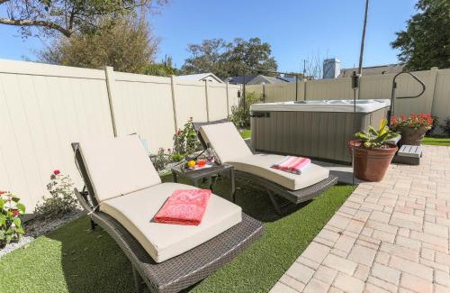 Largo House | Experience Snook Haven: Hot Tub, Pool & Mini Golf Fun