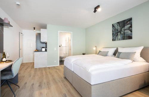 Furstenfeldbruck District Hotel | Pet-Friendly Snooze Apartments Alling with Great Amenities